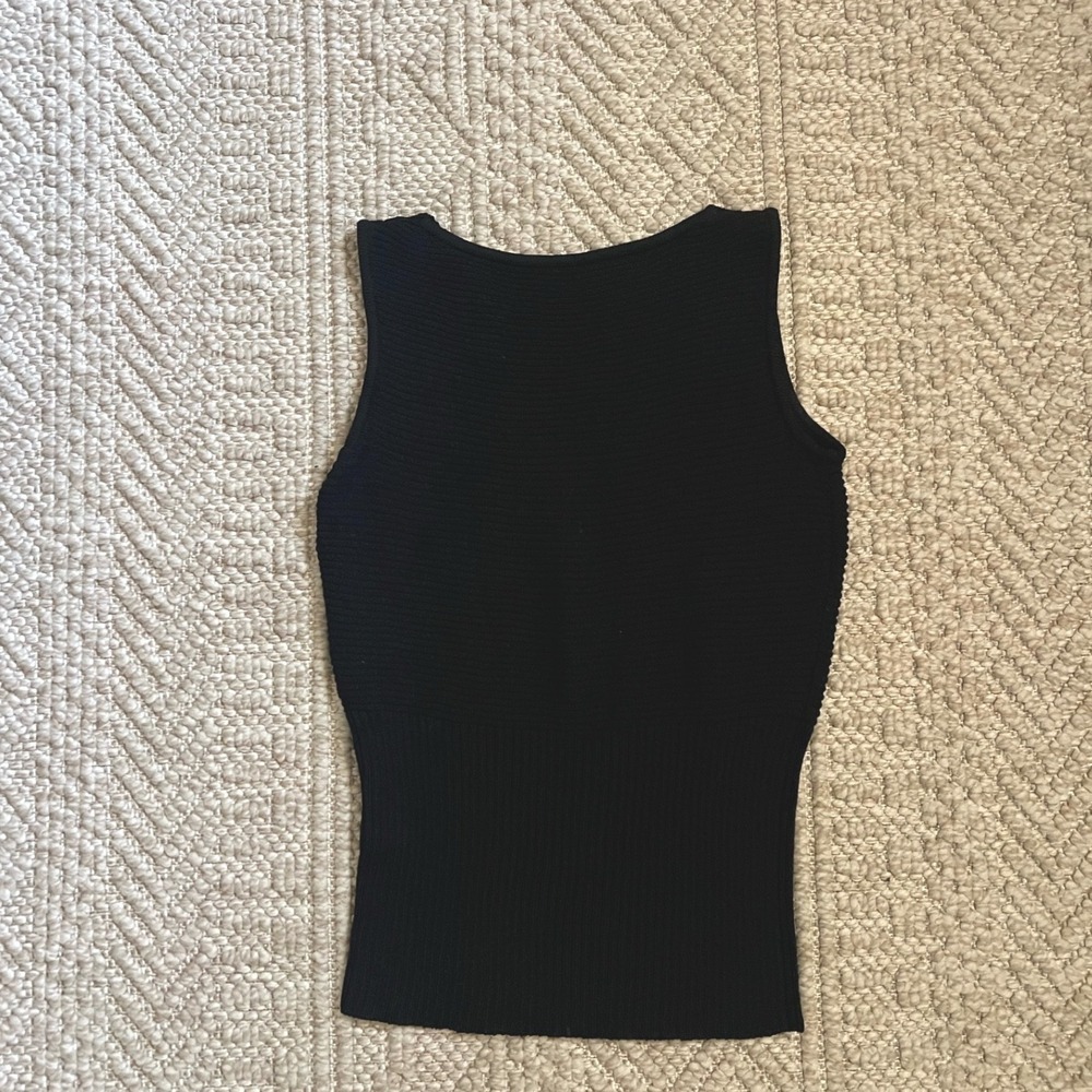 St. John Sport Marie Gray Black Knit V-Neck Sleeveless Ribbed Tank Top Size P